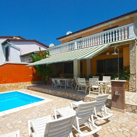 House Puntizela 747 Villa Pula Luaran gambar
