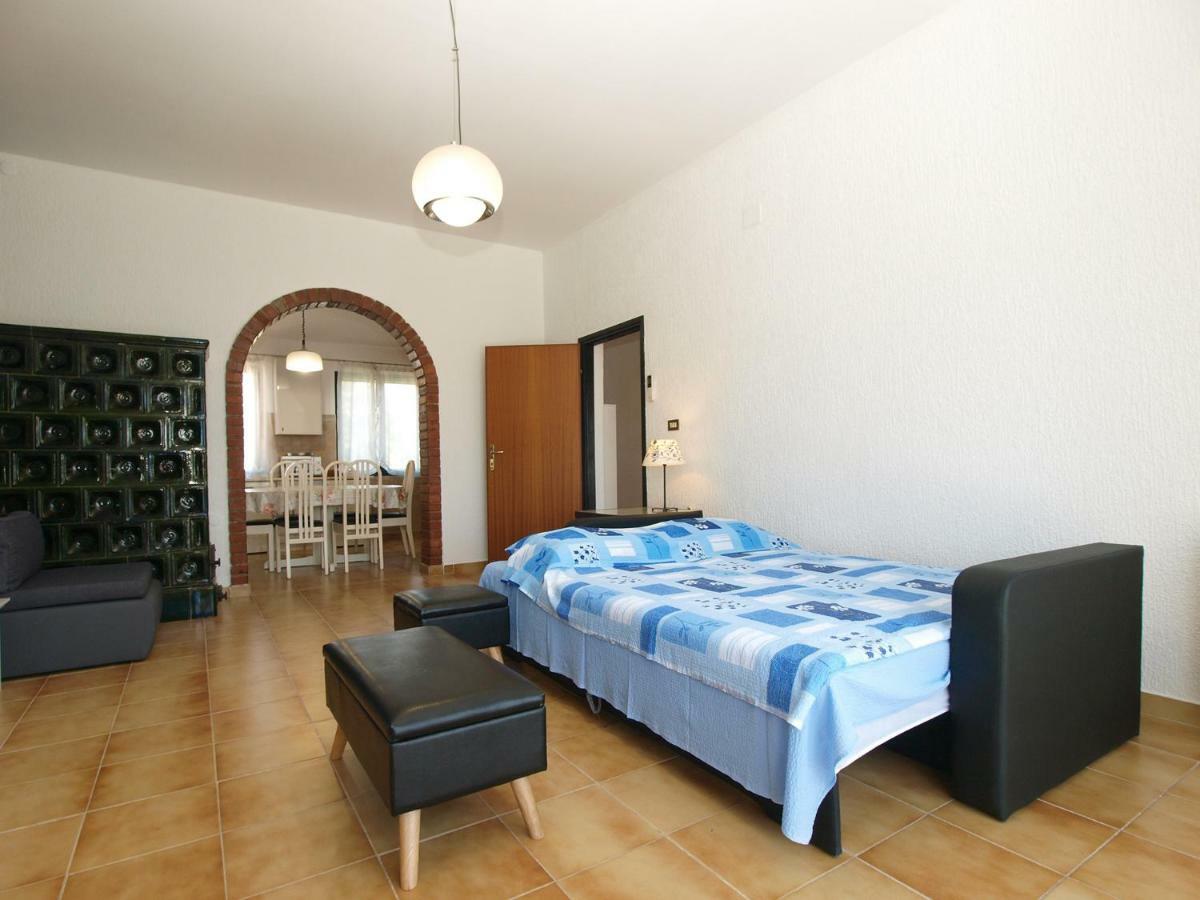House Puntizela 747 Villa Pula Luaran gambar